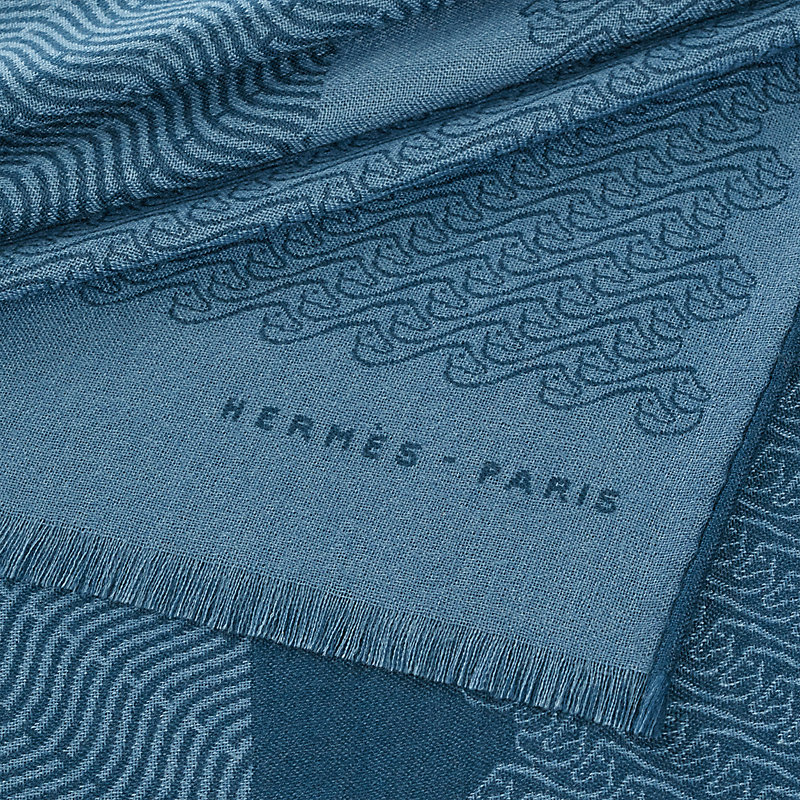 リバーシブルマフラー 《ヴァーグ》 | Hermès - エルメス-公式サイト